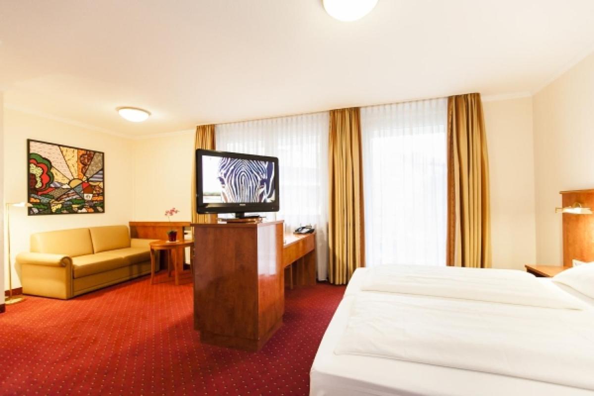 Hotel Am Berliner Platz Λάνγκενφελντ Δωμάτιο φωτογραφία